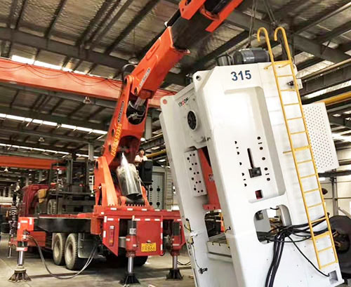 仁兴镇提升工作效率，选择优质折臂吊租赁服务