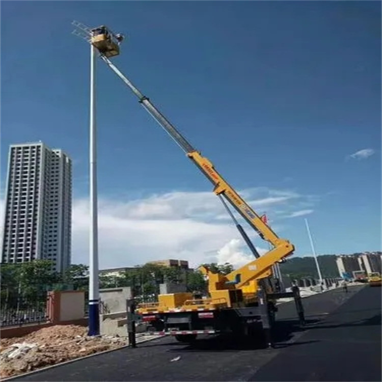 仁兴镇维修路灯的曲臂升降车出租